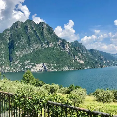 度假居 Casa Emilia *
